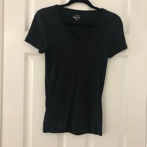 J crew short sleeve perfect fit v neck tee medium